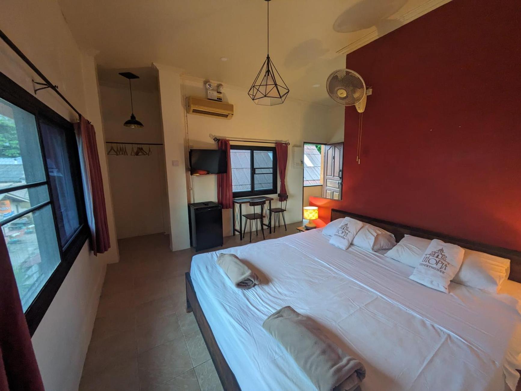 Goodtime Utopia Guesthouse Koh Tao Extérieur photo